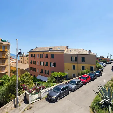 2min | 2br| Wifi|a/c| By Tilo Aparthotel